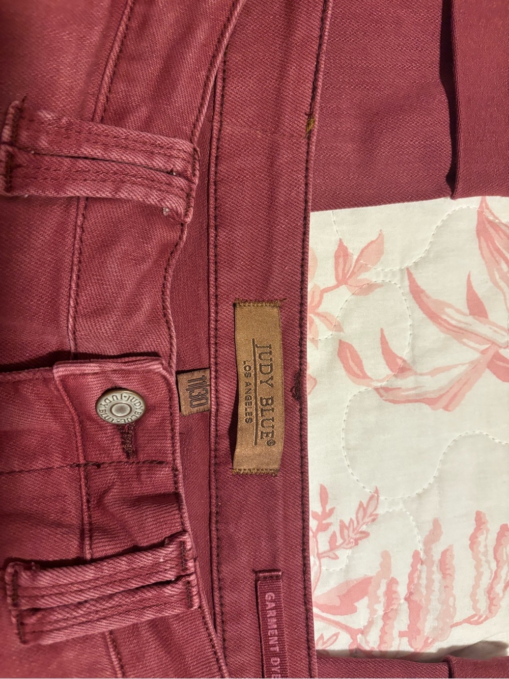Judy Blue High-Rise Jeans in Dusty Rose